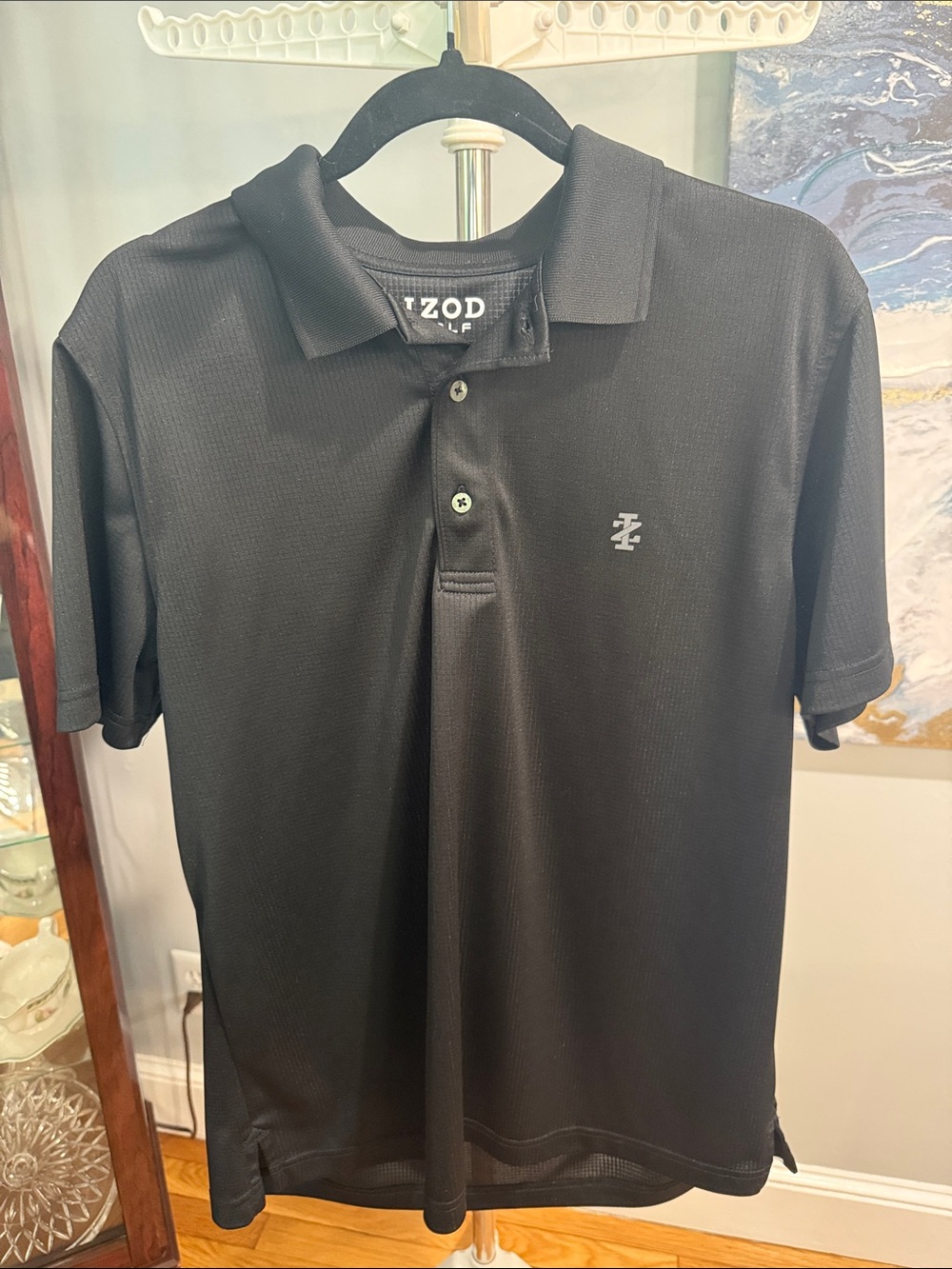 Izod Men's Black Short-Sleeve Polo with Subtle Logo